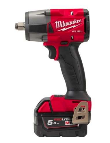 CHAVE DE IMPACTO MILWAUKEE 18V.M.1/2" 2 BATERIAS 5Ah.+CARREGADOR+CAIXA PAR MÉDIO M18FMTIW2F12